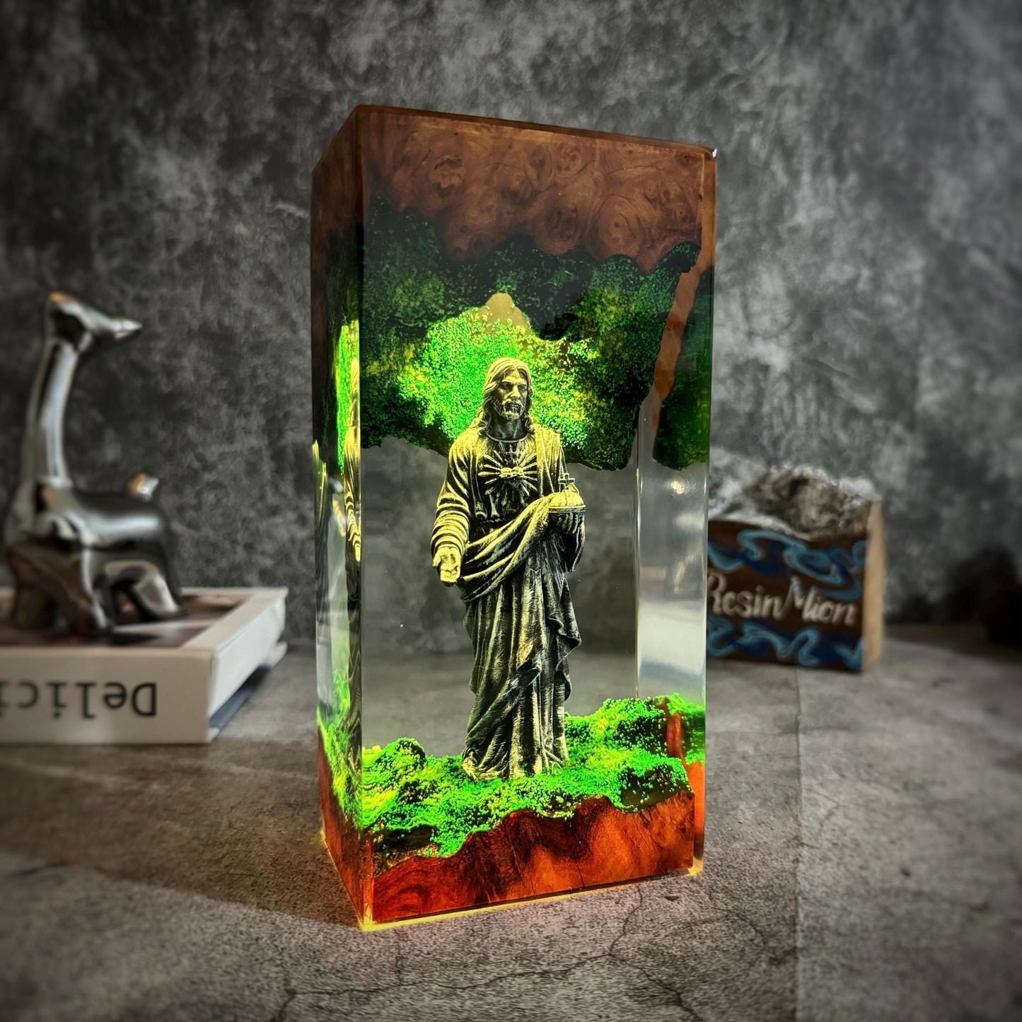 Jesus Resin Wood Lamp, Christian Art,Christian Bedside,Easter Gifts, Housewarming Gift, Religious Gifts, Fathers Day Gift, Gifts for Dad