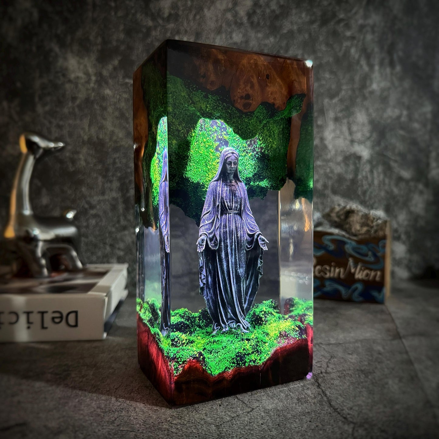 Blessed Mother Resin Wood Lamp,Virgin Mary, Christian Art,Christian Bedside,Easter Gifts, Housewarming Gift, Religious Gifts,Gift for Mom