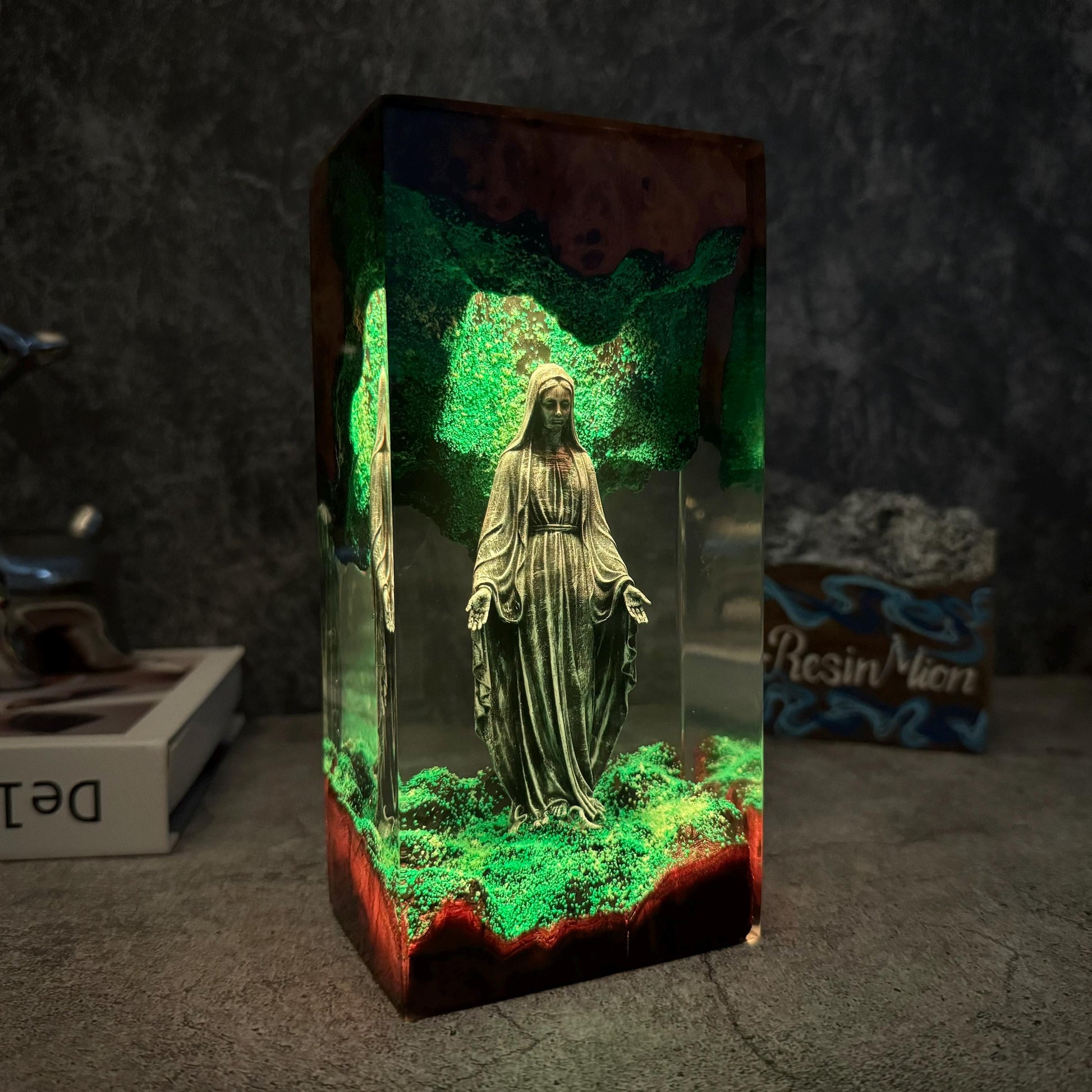 Blessed Mother Resin Wood Lamp,Virgin Mary, Christian Art,Christian Bedside,Easter Gifts, Housewarming Gift, Religious Gifts,Gift for Mom