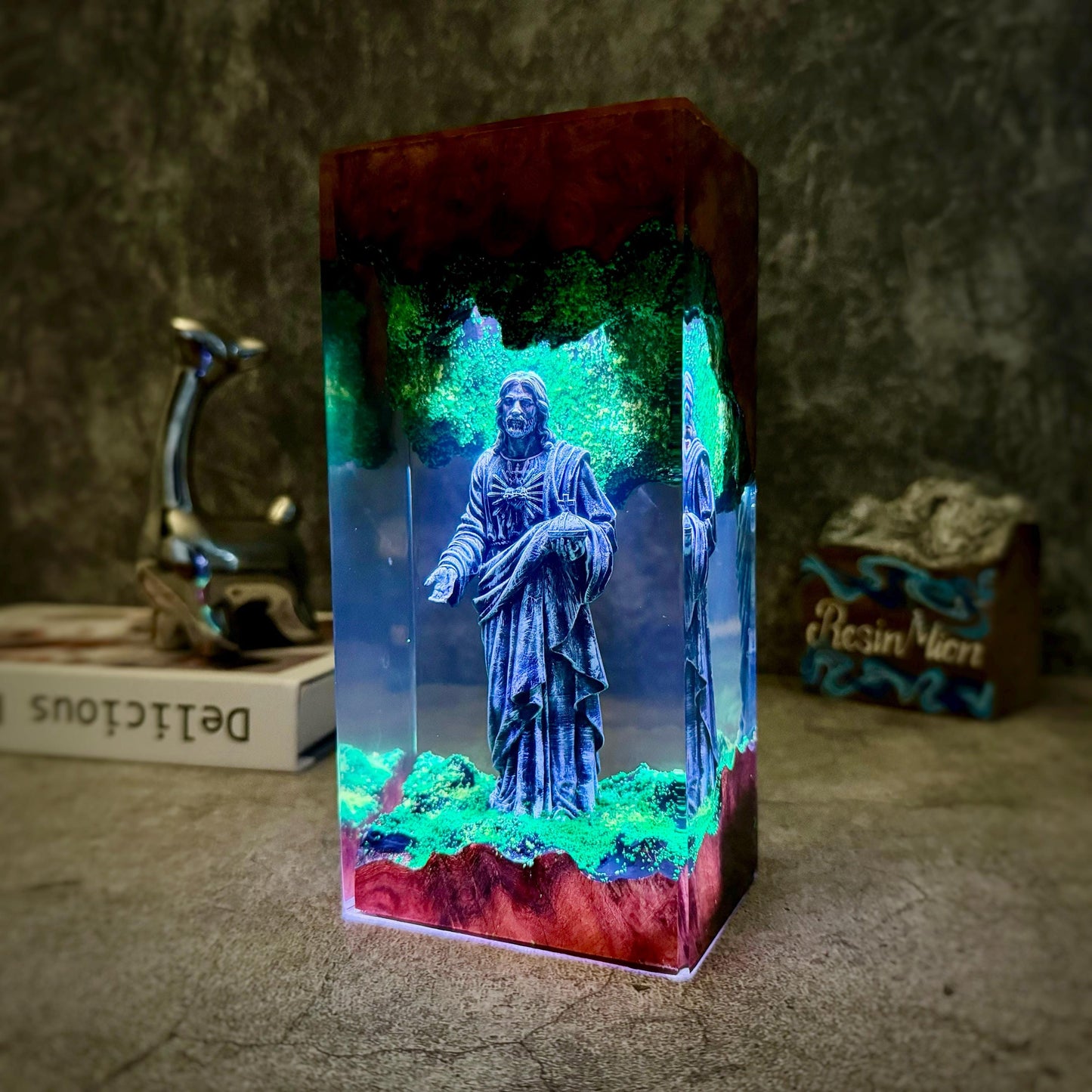 Jesus Resin Wood Lamp, Christian Art,Christian Bedside,Easter Gifts, Housewarming Gift, Religious Gifts, Fathers Day Gift, Gifts for Dad
