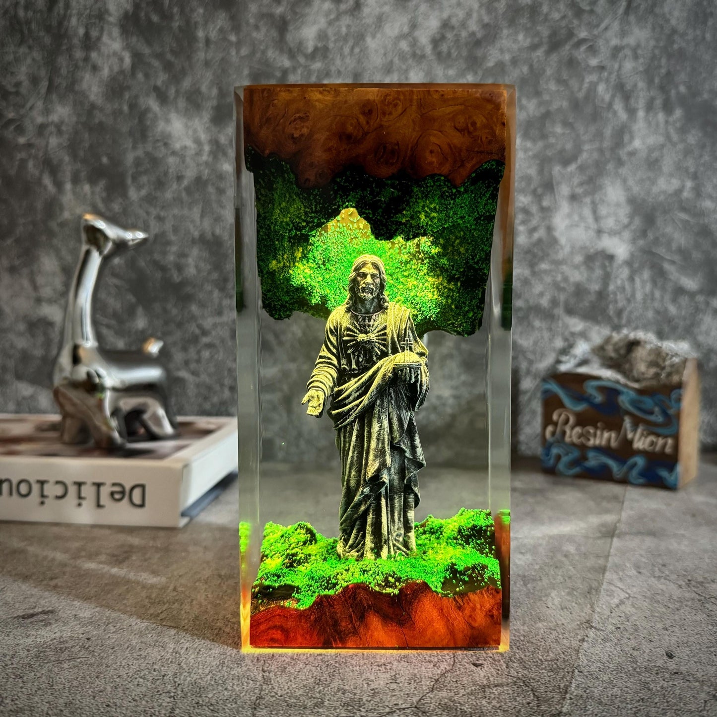 Jesus Resin Wood Lamp, Christian Art,Christian Bedside,Easter Gifts, Housewarming Gift, Religious Gifts, Fathers Day Gift, Gifts for Dad