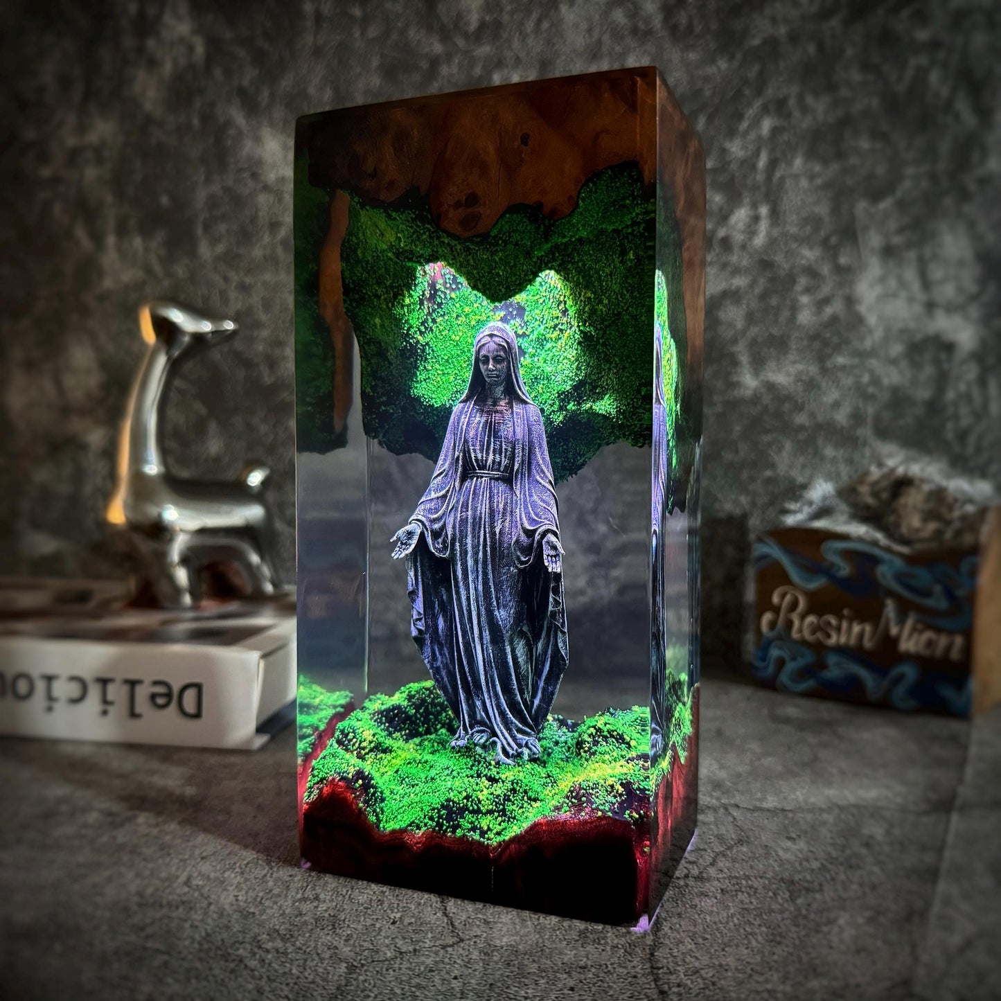 Blessed Mother Resin Wood Lamp,Virgin Mary, Christian Art,Christian Bedside,Easter Gifts, Housewarming Gift, Religious Gifts,Gift for Mom