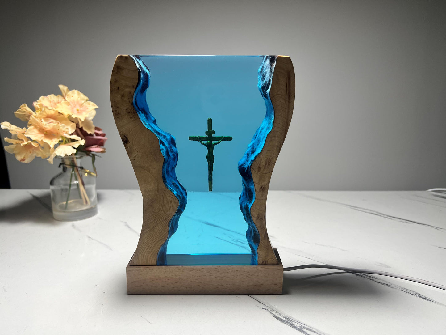 Handmade Jesus Cross Resin Wood Night Light, Birthday Gift, Perfect Gift for Husband, Resin Art, Father'S Day Gift for Him